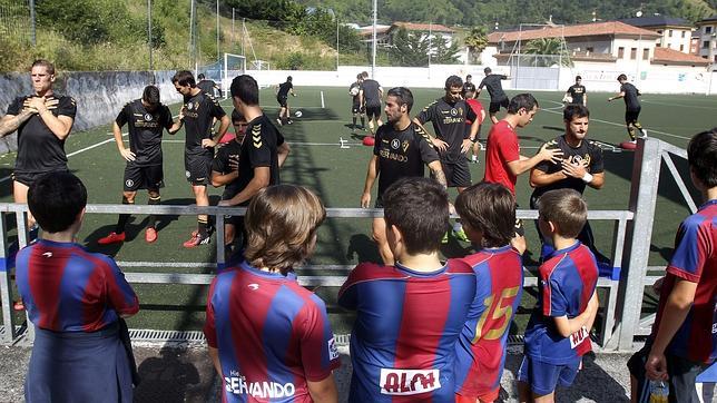 Éibar vale el sueldo de Messi