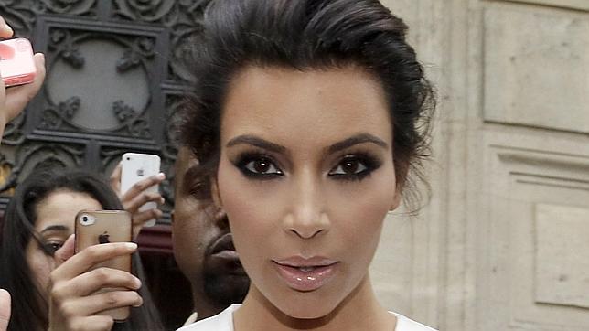 Kim Kardashian lanza su libro de «selfies