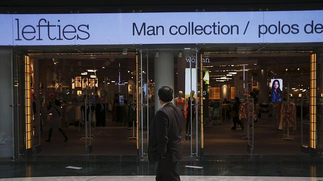Inditex lanza la tienda online de Lefties, su enseña de moda low-cost