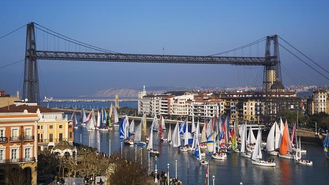 El famoso puente colgante que une Portugalete con Getxo