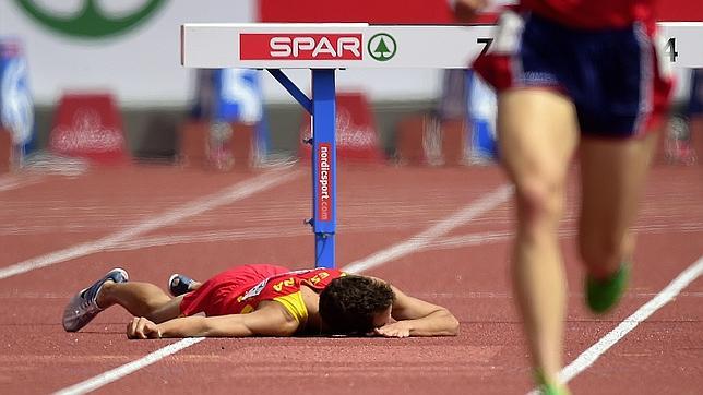 Dura caída de Víctor García