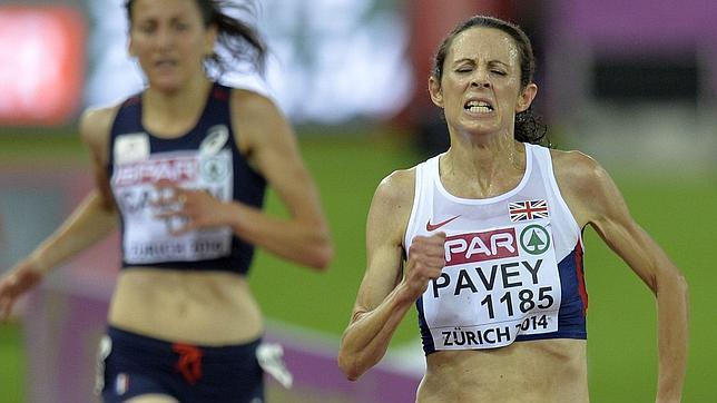 Jo Pavey, una «abuela» reina en los 10.000