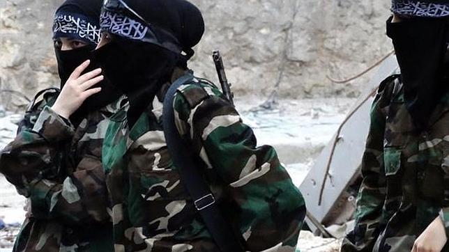 El Estado Islámico degüella a nueve islamistas y lapida a otro en Siria