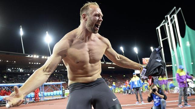 Robert Harting, como el increíble Hulk