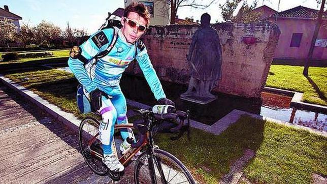 Un ciclista hará 1000 kilómetros para ayudar a una niña enferma