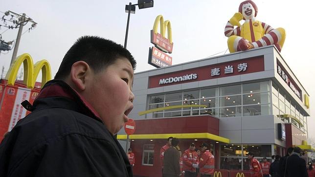 Las cadenas de restaurantes deberán facilitar más información sobre sus proveedores en China