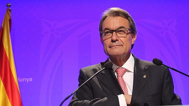 El convulso verano de Artur Mas