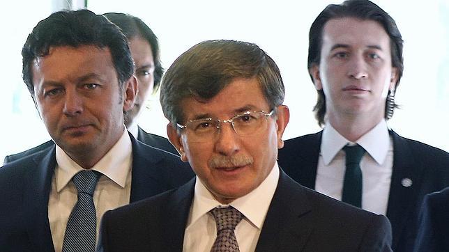 Erdogan elige como primer ministro al jefe de la diplomacia turca, Ahmet Davutoglu