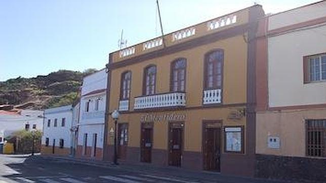 Fachada del bar más madrugador de El Hierro