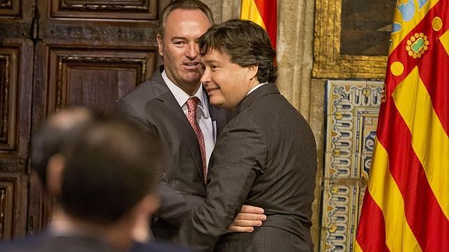 La AVL critica que las declaraciones de Santamaría son «políticas, no filológicas»