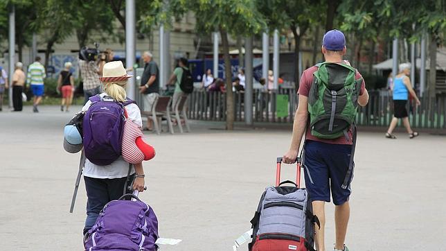 España recibe a 36,3 millones de turistas hasta julio, un 7% más que en 2013