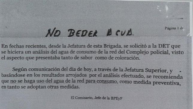 Siete meses sin agua potable en el CIE de Madrid por el mal estado de las tuberías
