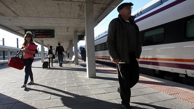 Un falso caso de ébola crea el caos en la estación del AVE de Segovia