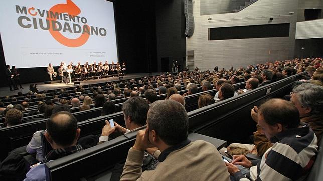 Acto de presentación de la plataforma 'Movimiento Ciudadano'
