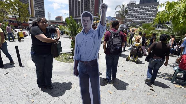 Aplazado el juicio contra el opositor venezolano Leopoldo López