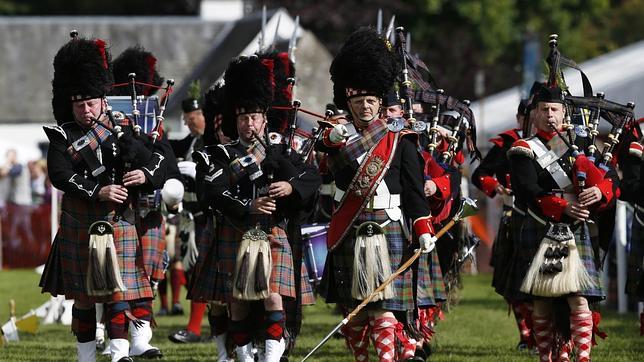 Los «tories» cancelan un «brunch con champán» ante la posibilidad de que los escoceses voten por la independencia