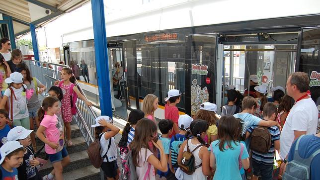 Metrovalencia refuerza el servicio en horas punta por el inicio del curso escolar