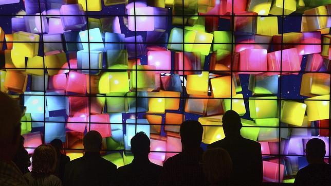 De los «smartphones» a los relojes: IFA exhibe la explosión de los dispositivos «wearables»