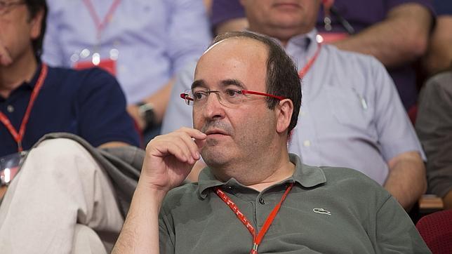 Miquel Iceta en el Congreso Extraordinario del PSOE donde salió elegido Pedro Sánchez