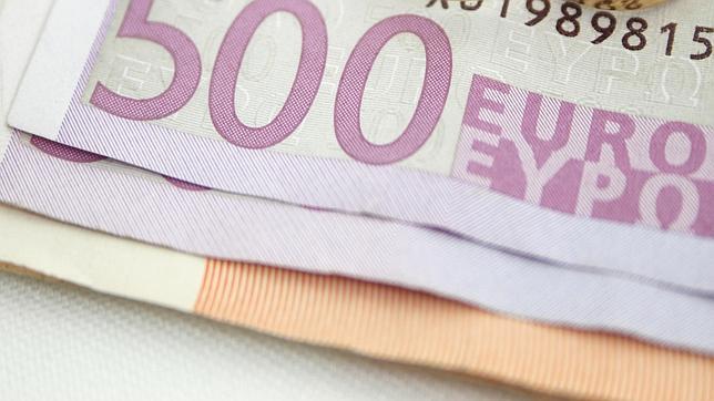 Si vas a viajar, ¿qué debes saber sobre las tarjetas bancarias?