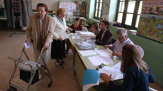 Los «puntos calientes» de la política madrileña para este curso