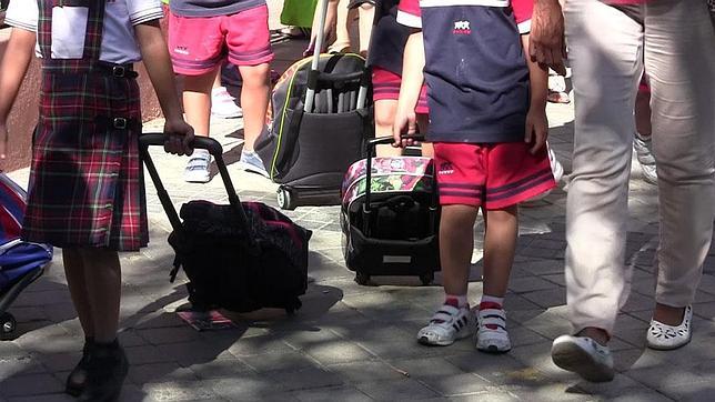 Una vuelta al cole en Ciudad Lineal marcada por el pederasta