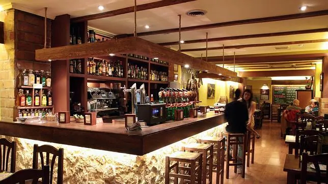 Diez bares «low cost» para disfrutar de un buen ambiente a precio barato en Valencia
