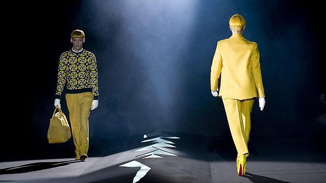 Desfile de Davidelfín en febrero