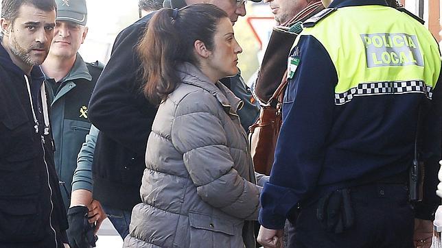 Una «buena» madre con sus dos bebés en el congelador