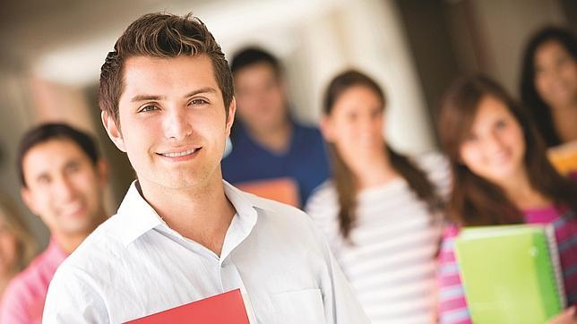 Seguros de coche más baratos para los buenos estudiantes