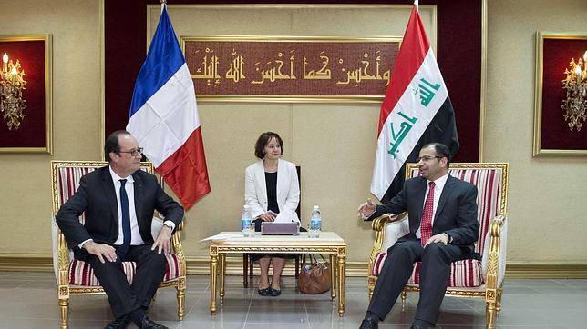 Hollande viaja a Irak para reafirmar su apoyo en la guerra contra los yihadistas del EI