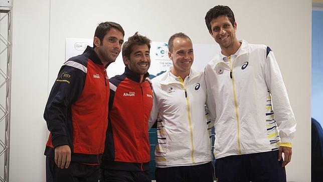 España tira de maestros