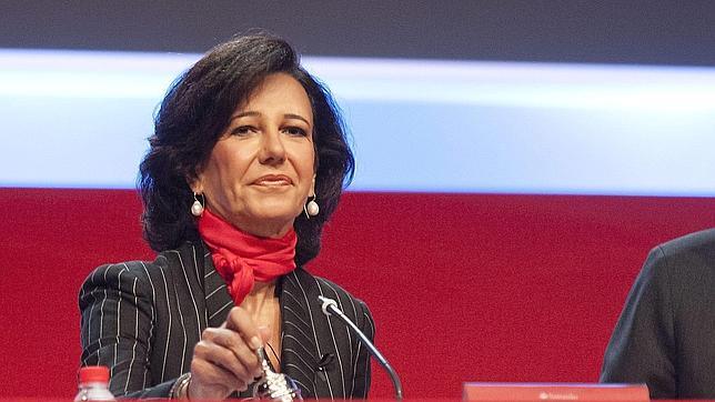 Ana Botín garantiza que mantendrá «la trayectoria de éxito» de su padre en el Santander