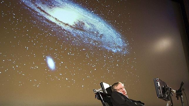 Stephen Hawking, en una conferencia