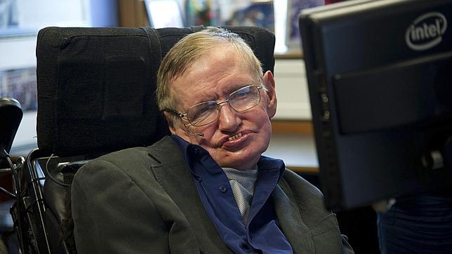 Hawking cree que el cerebro es «como una computadora que dejará de funcionar cuando fallen sus componentes»