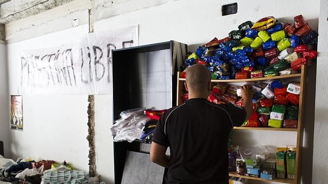 El juez ordena el desalojo urgente de la casa «okupada» por neonazis en Tetuán