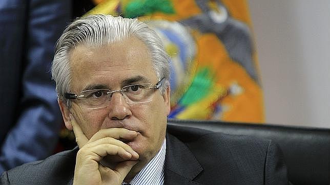 Garzón no cobrará el sueldo del año que estuvo suspendido como juez por las fosas