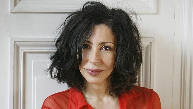 Yasmina Reza: «A veces el adulterio es necesario para el bienestar de la pareja»