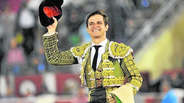 Victoria de un tremendo Juli en Albacete