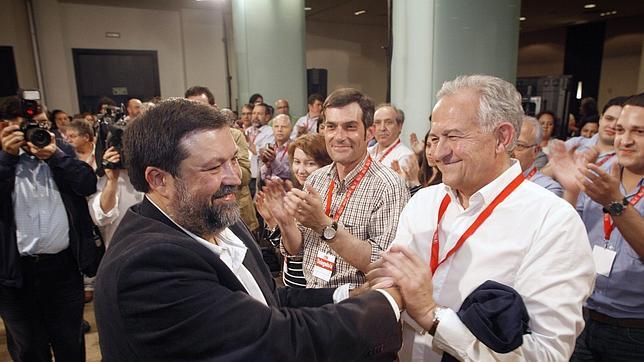 Romeu ampara ahora a Caamaño y pide una salida de «integración»