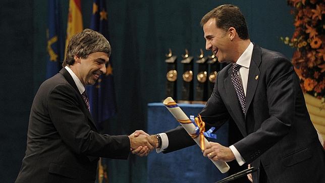 Larry Page en 2008 cuando recibió el Premio Príncipe de Asturias de Comunicación y Humanidades