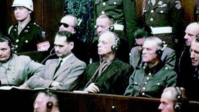 La mayoría de los principales jerarcas del nazismo acabó quitándose la vida