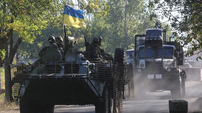 Kiev y los prorrusos se acusan de ataques mutuos tras la firma del memorándum de paz