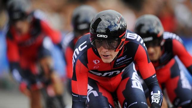 El BMC, oro en la contrarreloj por equipos