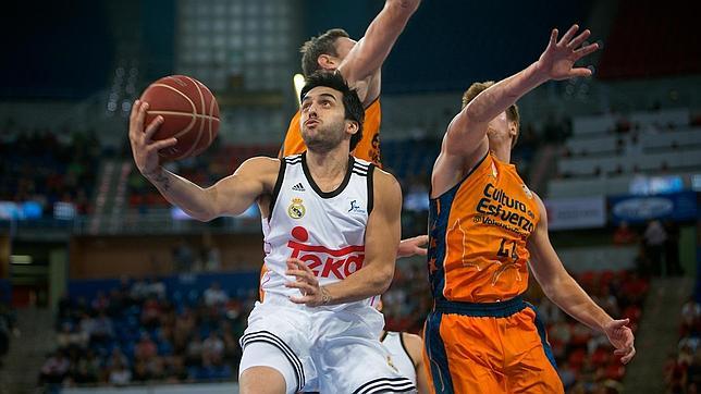 El Real Madrid reacciona a tiempo