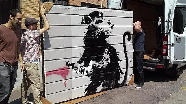 ¿Qué hace un Banksy anticapitalista en un banco?