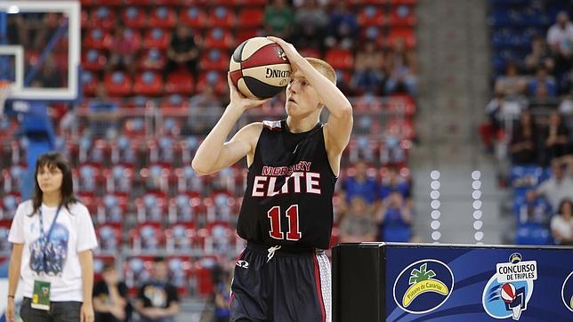 Josh Ruggles, el desconocido triplista que vuelve a amenazar a las estrellas ACB