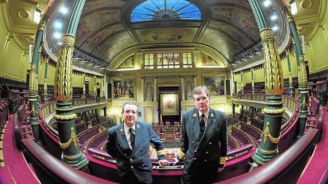 El portero mayor y el adjunto del Congreso de los Diputados hablan por primera vez de lo que vivieron aquel 23-F