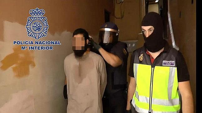 La Policía custodia al cabecilla yihadista arrestado el viernes en Melilla