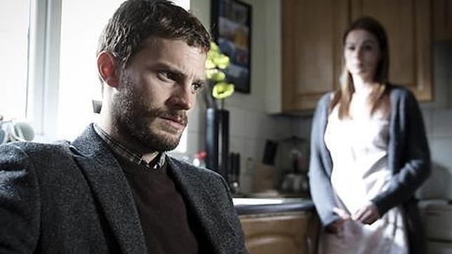 El atractivo de Jamie Dornan, un problema para su papel en «The Fall»